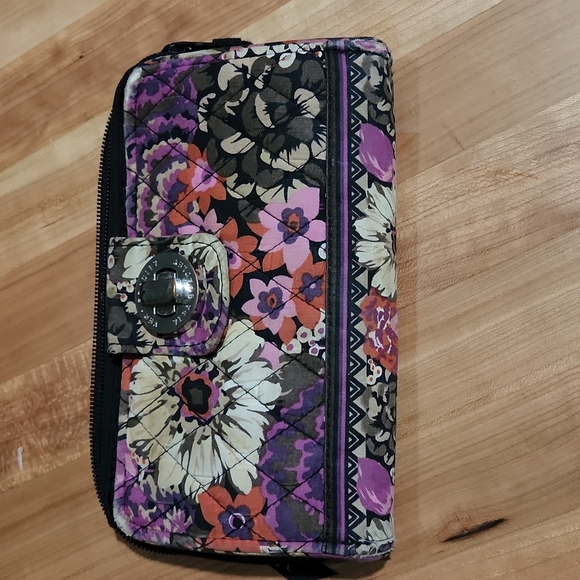 Wallet - Picture 1 of 5